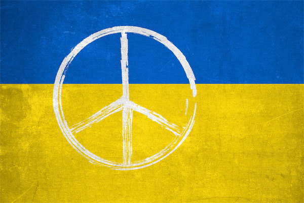 Flagge Ukraine mit Peace-Zeichen